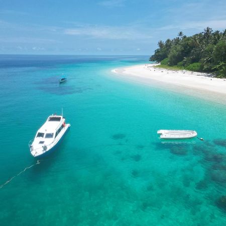 Pinang Island - Private Island Sea View Bungalows Singkil  Exterior photo